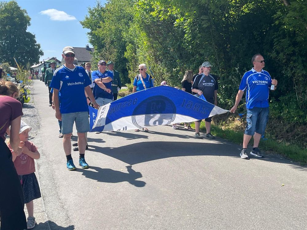 pgxg1679.jpg
